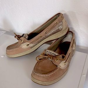 Sperry shoes size: 8.5